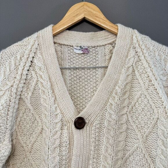 The Scotch House Knit Cardigan Size 40 (Large) Heavy Cable Knit Creme Color - Picture 2 of 10